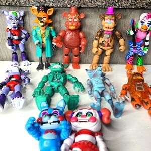 Five Nights at Freddy's Funko Articulted Action Figure Lot Glows 11 piece